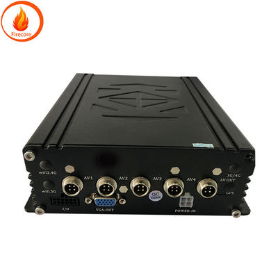 Montowany rejestrator DVR CAR Monitoring Dysk twardy System DVR czterokanałowy
